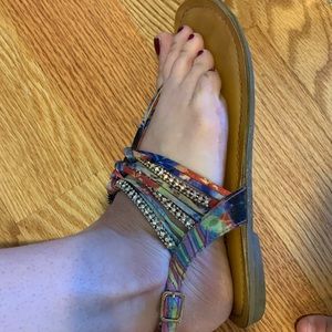 Colors sandals
